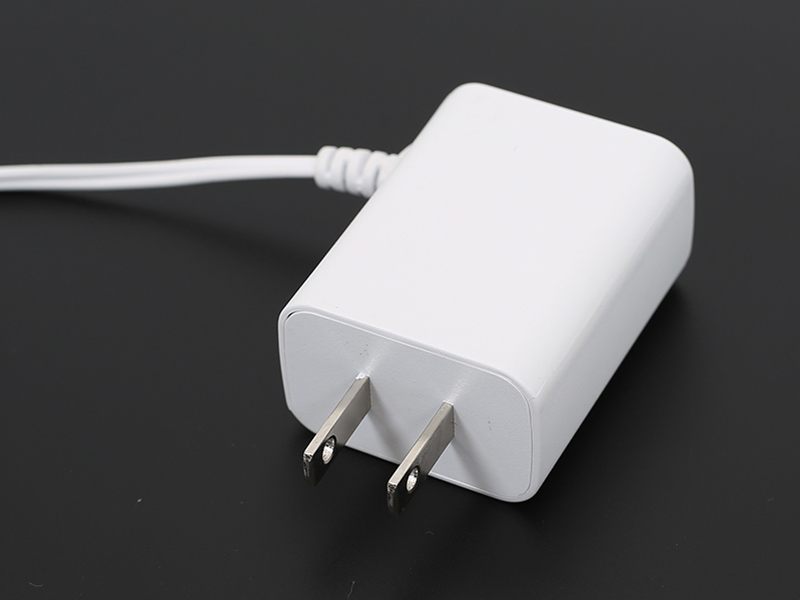 B25 5V2A  美規 帶線電池充電器