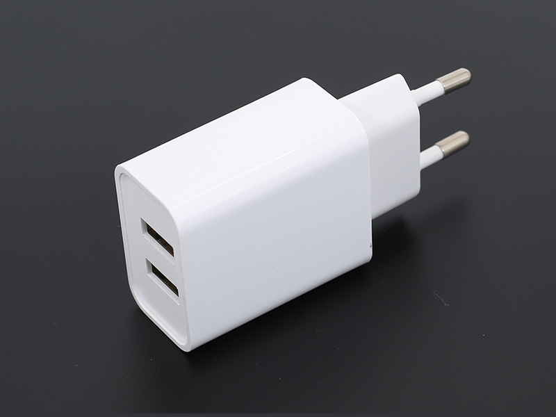 B28 5V2.4A 2USB 歐規電池充電器